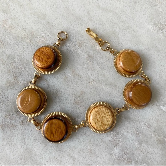 Boho wood chain clasp bracelet - Picture 1 of 3